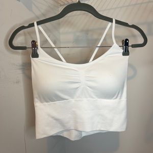 NO BOUNDARIES Sports Bra